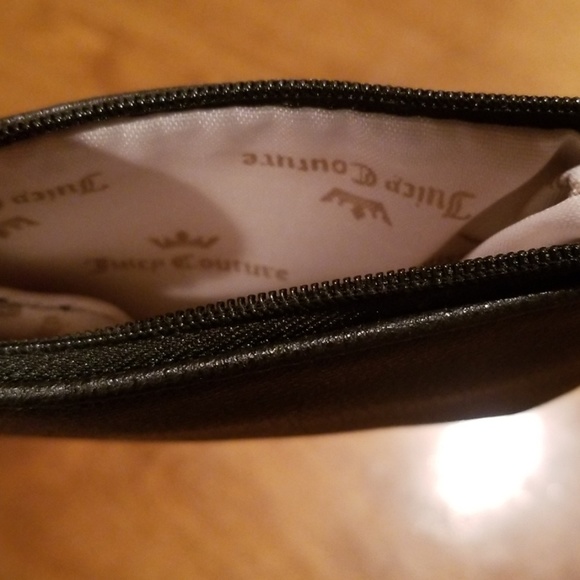 NWOT Juicy Couture Coin Purse - Picture 3 of 3
